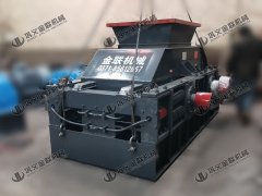 哪個(gè)廠家風(fēng)化砂制砂機(jī)服務(wù)好，有哪些型號(hào)可以選擇？